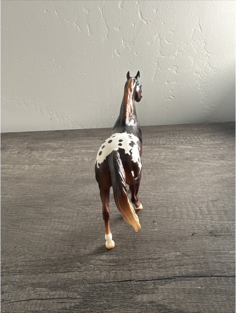 Breyer Classic Ruffian Mold Chestnut Appaloosa Horse Figure EUC - Picture 4 of 4